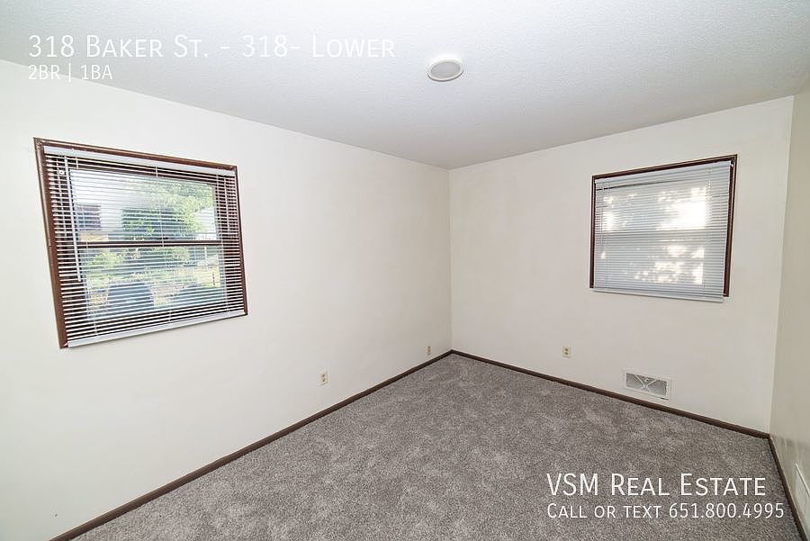 1st image of 318 Baker St W #318