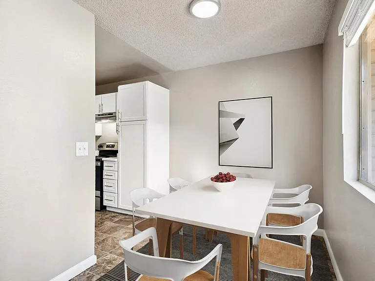 *Model unit | Apartments are unfurnished