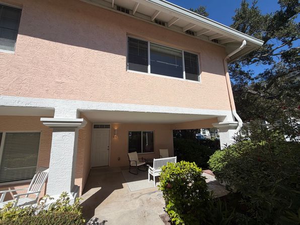 648 Cohen Way