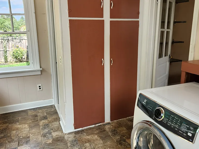 1142 E Matsonford Rd — Photo 22