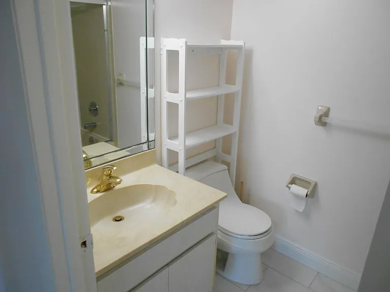 3600 Bal Harbor Blvd #1N — Photo 10