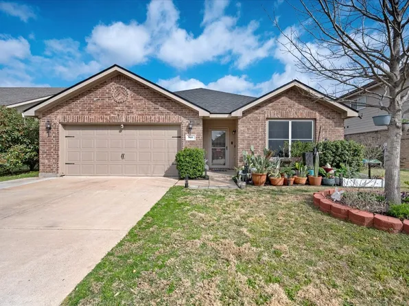 909 Penny Royal Ct, Arlington, TX 76002
