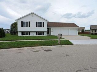 331 Dakota Lee Way, Omro, WI 54963