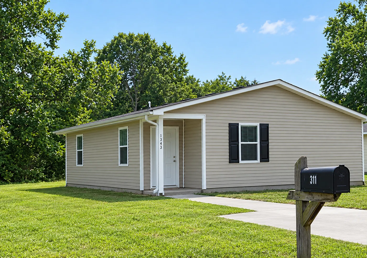 Centrally Located. Close to Elizabeth City State & Coast Guard Base — Photo 1