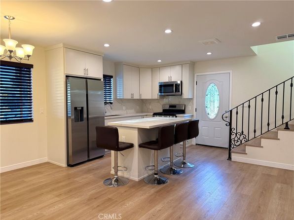 20803 Burbank Blvd