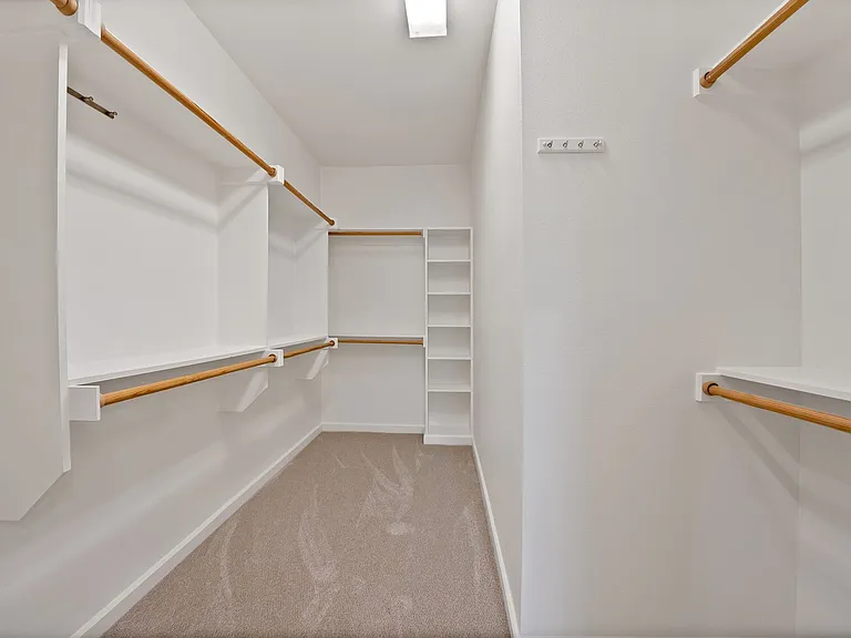 2420 Hugo St #3 — Photo 26