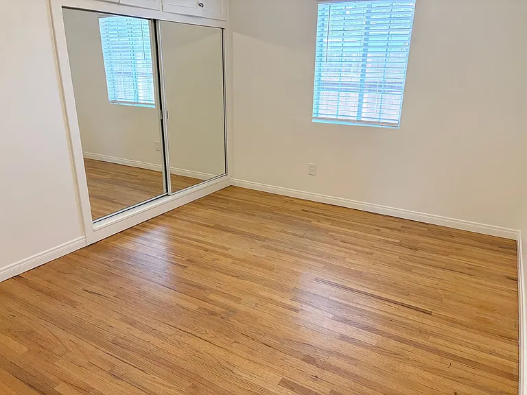 5002 N Aspan Ave — Photo 8