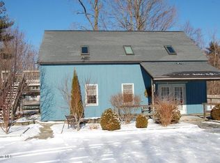 647 N Main St, Sheffield, MA 01257