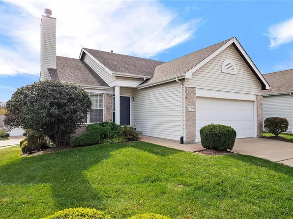 298 Arbor Place Ln, Valley Park, MO 63088