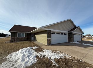 5562 165th St E, Chippewa Falls, WI 54729