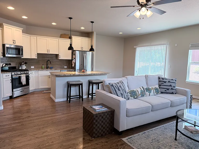 10843 Fossil Dust Dr — Photo 4