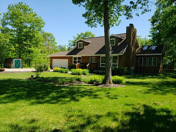 3rd image of 209 Oakridge Dr