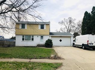 3021 Perry Ave SW, Wyoming, MI 49519