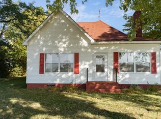 3051 E Highway 24, Moberly, MO 65270