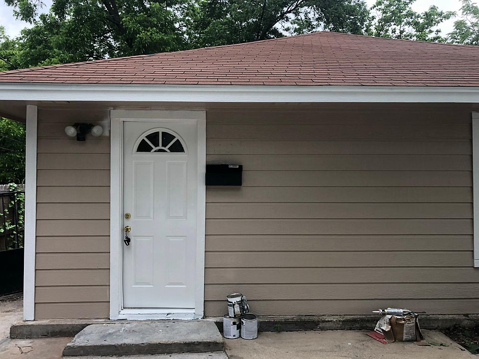 1st image of 825 E Cherry St
