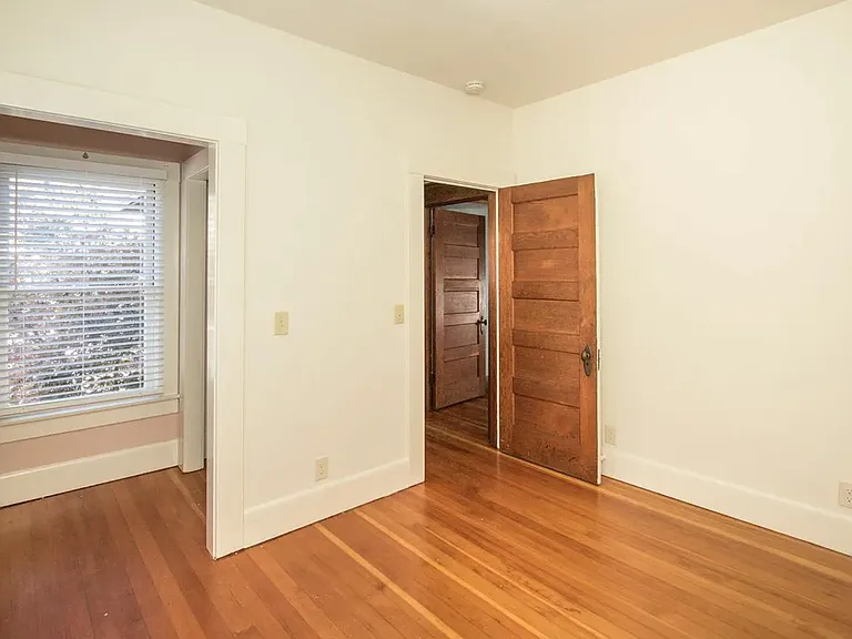 934 Ramona St #1 — Photo 6