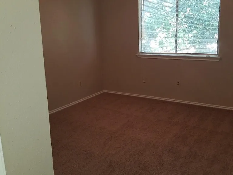7902 Arbor Glen Rd — Photo 7