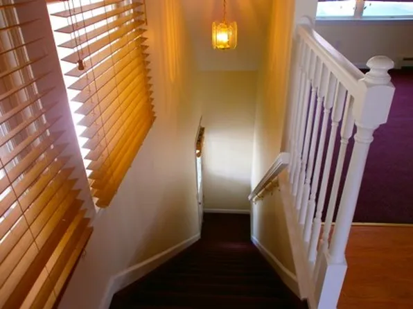 111 Conklin St, Farmingdale, NY 11735