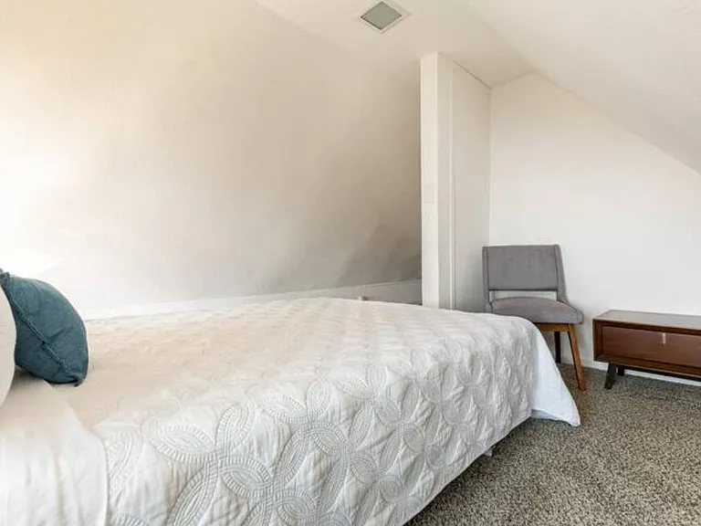 1014 Venus Way #A — Photo 16