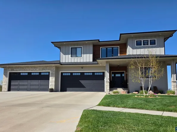 7308 E Gray Eagle Cir, Sioux Falls, SD 57110