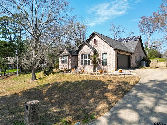 3rd image of 13307 Dustin Rd