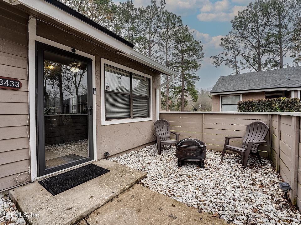 8433 LONG MEADOW Circle N, Jacksonville, FL 32244 Zillow