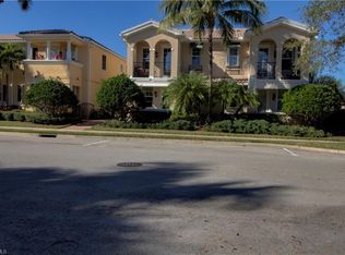 8065 Chianti Ln, Naples, FL 34114