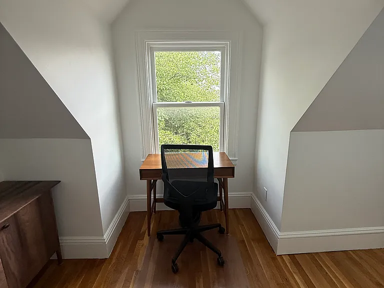 96 Munroe St #2 — Photo 42