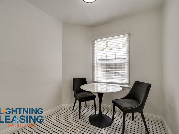 4th image of 750 1/2 S Normandie Ave #107D