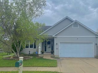 1266 Twinleaf Ln, Madison, WI 53719