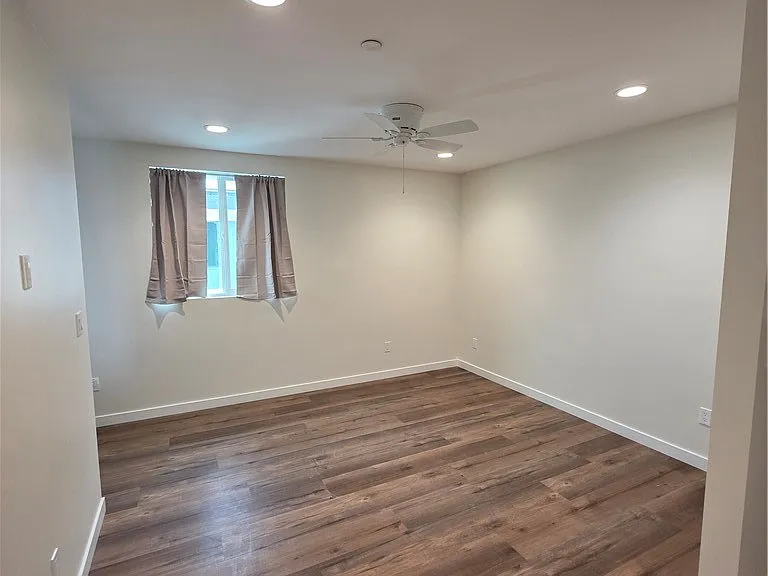 615 N Fries Ave — Photo 4