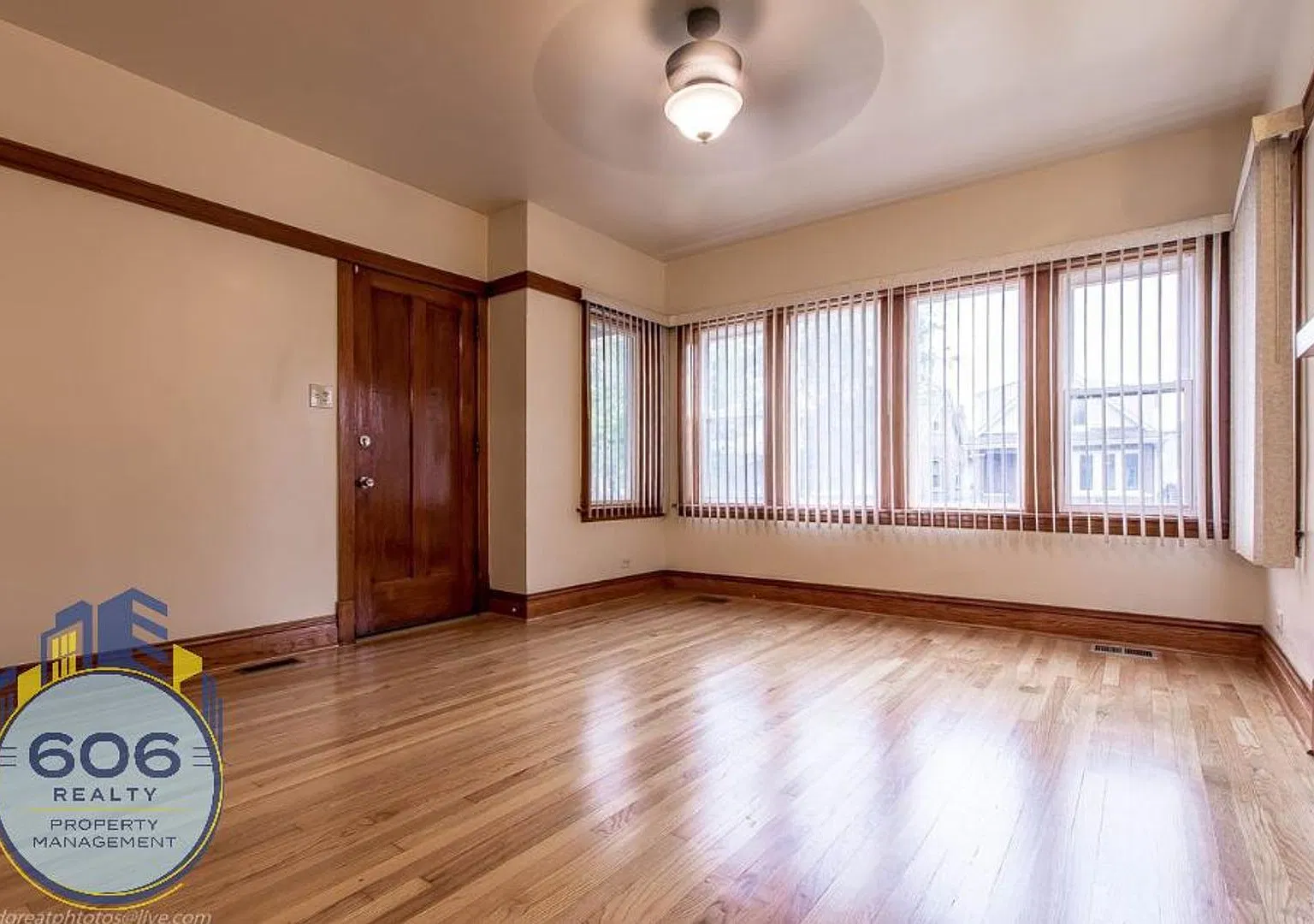 Spacious 3-Bedroom Apartment with Huge Deck & Garage Parking! — Photo 4