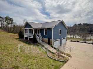 207 Riverside View Dr, Asheville, NC 28804