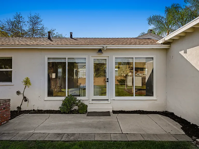 963 S Russelee Dr — Photo 24