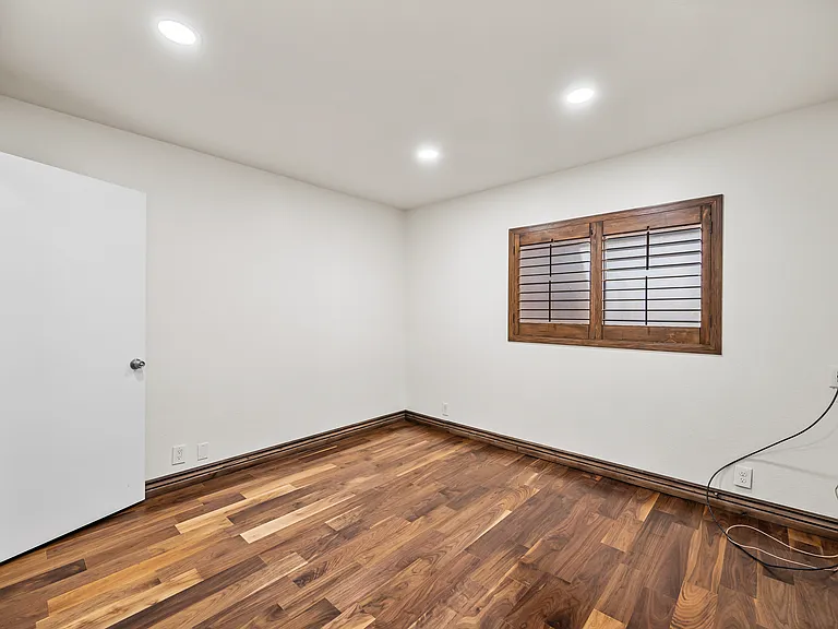 642 E Sage Brush St — Photo 53