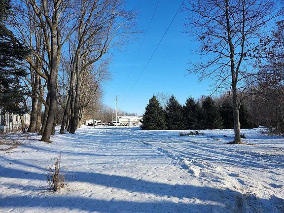 4th image of 5240 Ostrum Rd