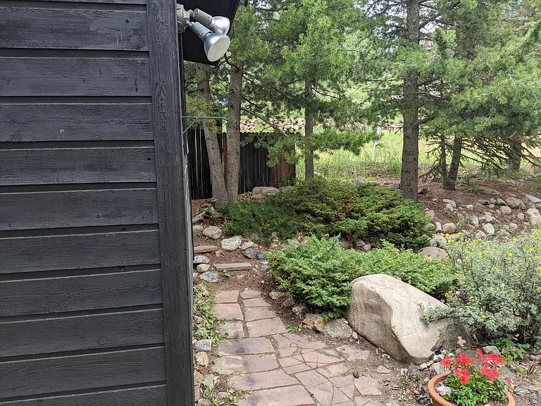 30 Caribou Rd — Photo 31