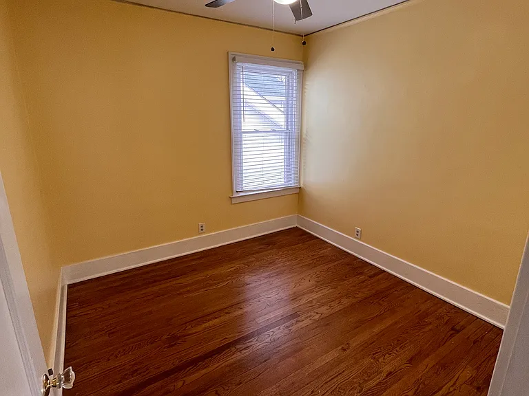 1333 Beaconsfield Ave #1333 — Photo 12