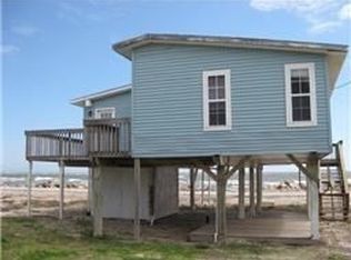 12931 Gulf Beach Dr, Freeport, TX 77541