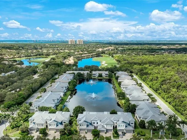 3530 Lansing LOOP #202, ESTERO, FL 33928