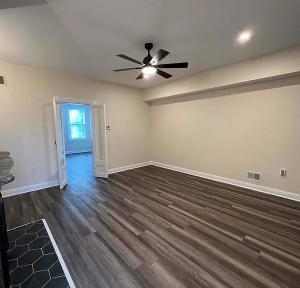 521 Avery St #2 — Photo 15