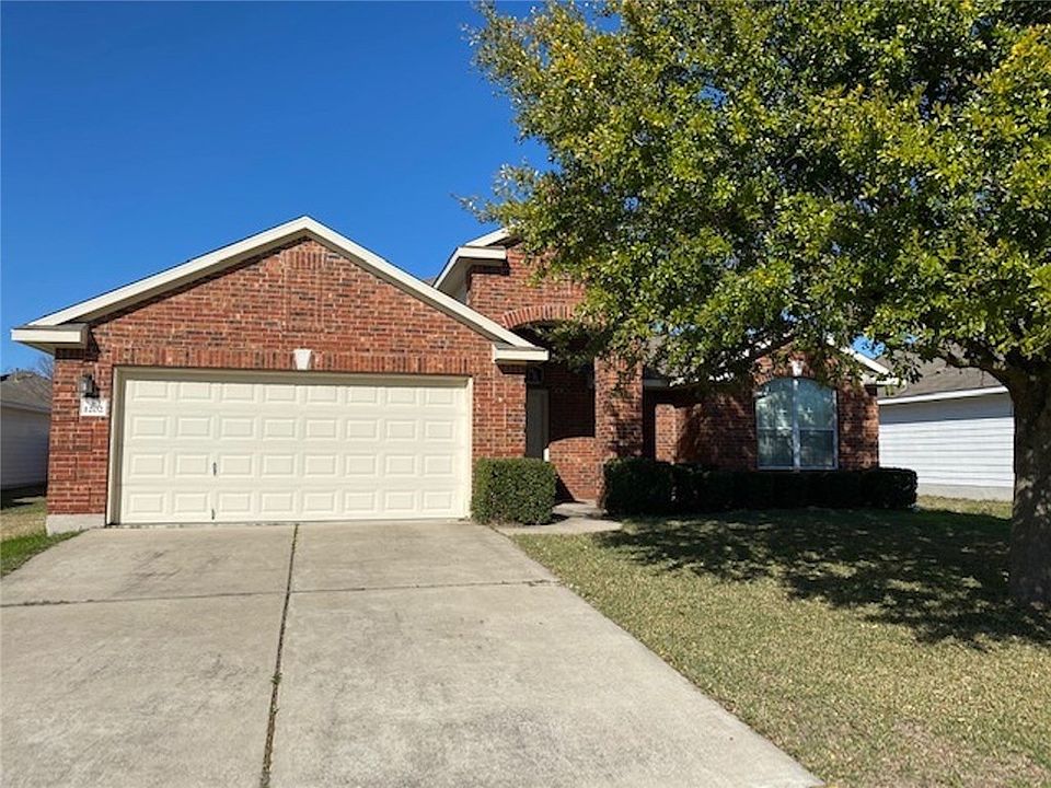 1st image of 1202 Utopia Ln