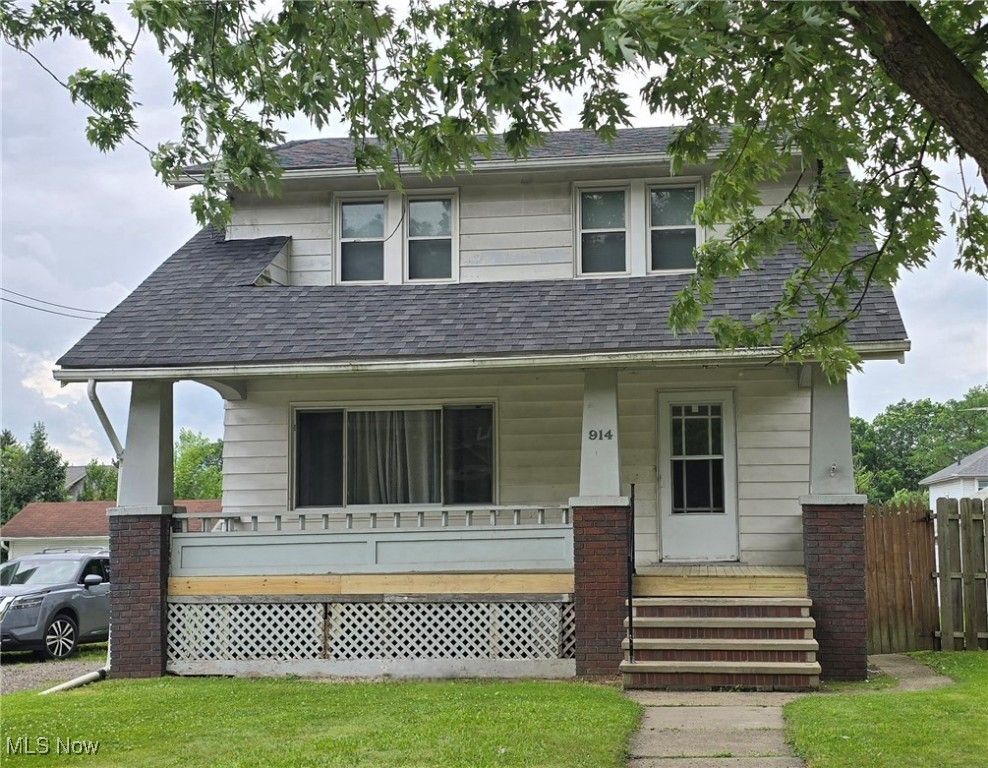 Real estate listing image