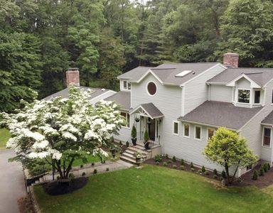 310 Border Rd, Concord, MA, 01742
