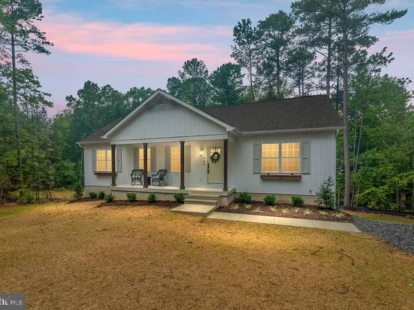 985 Eastham Rd, Bumpass, VA 23024