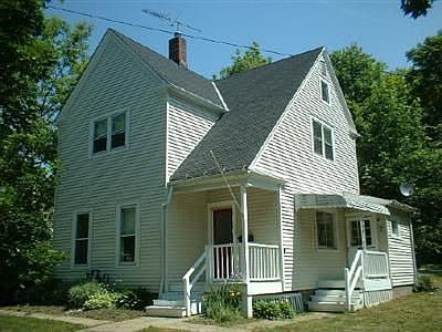 2nd image of 114 Cleveland St