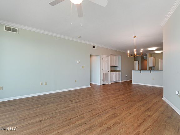 4th image of 2230 Beach Dr APT 1002