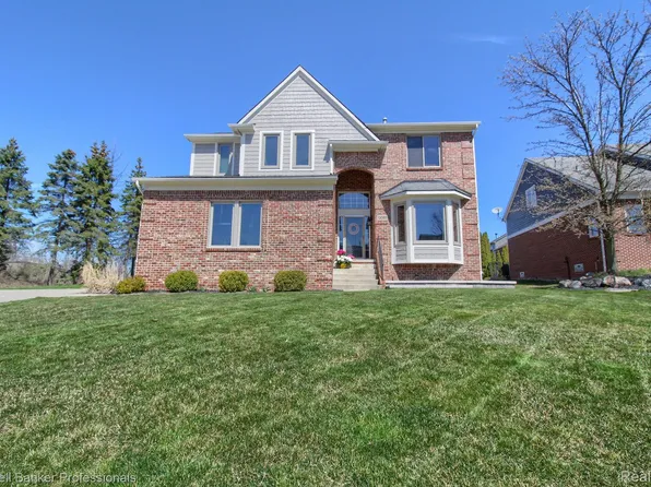 13085 Karl Dr, Plymouth, MI 48170