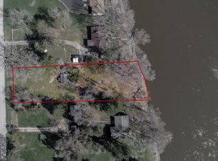 71XX Bergstrom Rd, Rockford, IL 61101