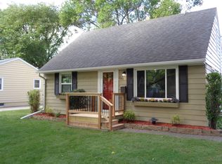 1005 20th St S, Fargo, ND 58103